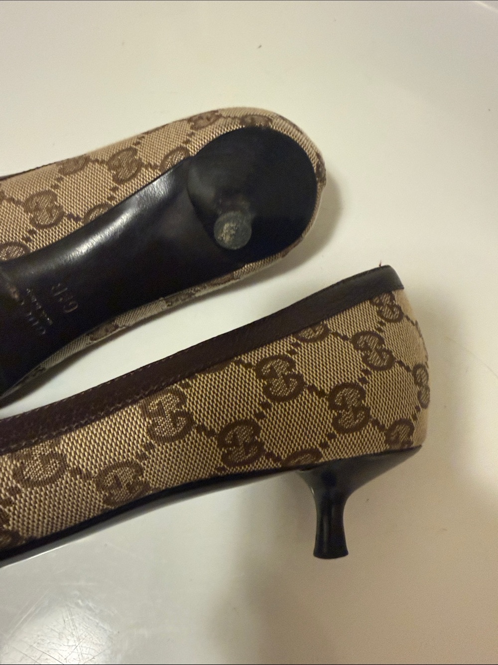 Gucci Monogram Pointed Toe Flats with Gold Buckle with Kitten Heels size 6.5. - Picture 6 of 12
